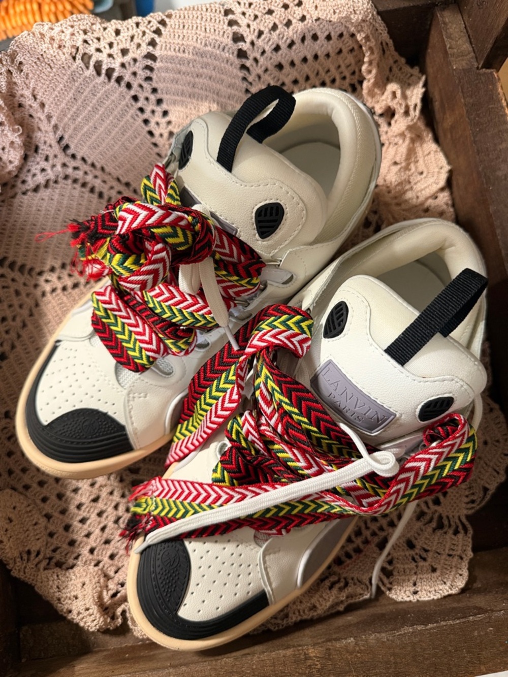 Lanvin Men’s Sneakers with Red and Green Laces size 42 US Size 9 - Picture 11 of 15